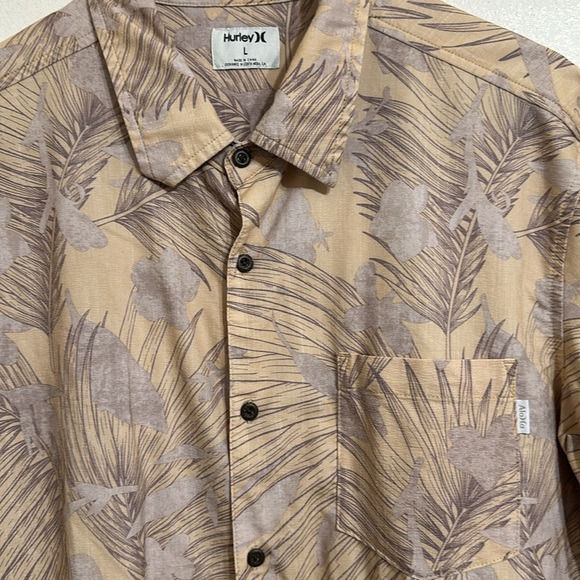 Hurley Aloha Shirt - Picture 2 of 3